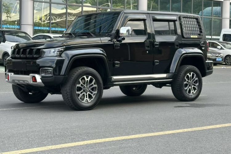 Ojetý BAIC Off-Road BJ40 2024 2.0T Urban Hunter Honor Edition Guazi used car, China used car export, Used car for sale, Used  cars, Cheapest cars for sale