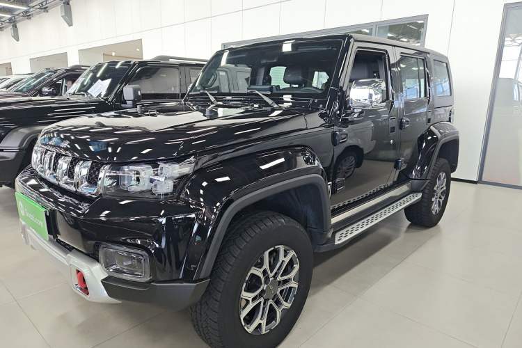 BAIC Off-Road BJ40 2024 2.0T Urban Hunter Honor Edition с пробегом Guazi used car, China used car export, Used car for sale, Used cars, Cheapest cars for sale