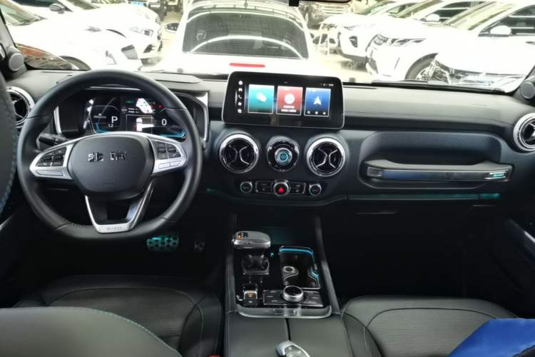 Used BAIC Off-Road BJ40 2024 2.0T Urban Hunter Honor Edition Center Console