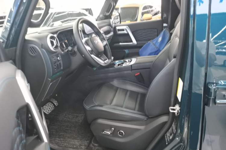 Used BAIC Off-Road BJ40 2024 2.0T Urban Hunter Honor Edition Left Front Seat