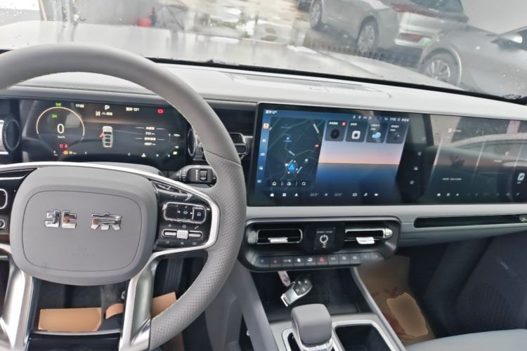 Used BAIC Off-Road BJ40 2024 2.0T All-New Ring of the Taklamakan Champion Edition Center Console