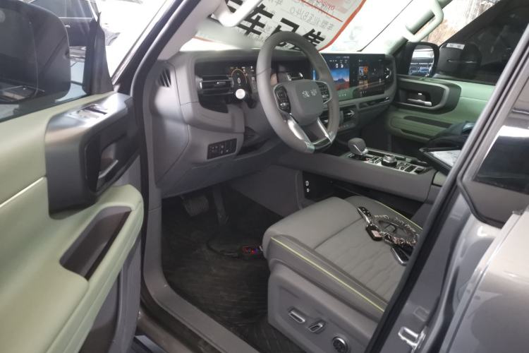 Used BAIC Off-Road BJ40 2024 2.0D All-New Blade Hero Crosser Driver Seat