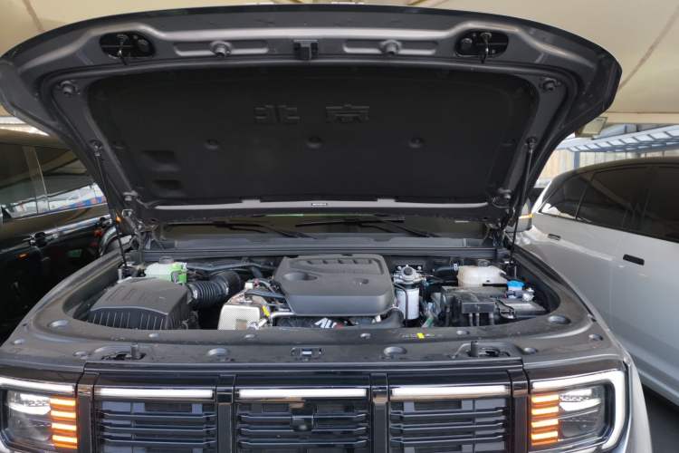 Used BAIC Off-Road BJ40 2024 2.0D All-New Blade Hero Crosser Engine Bay