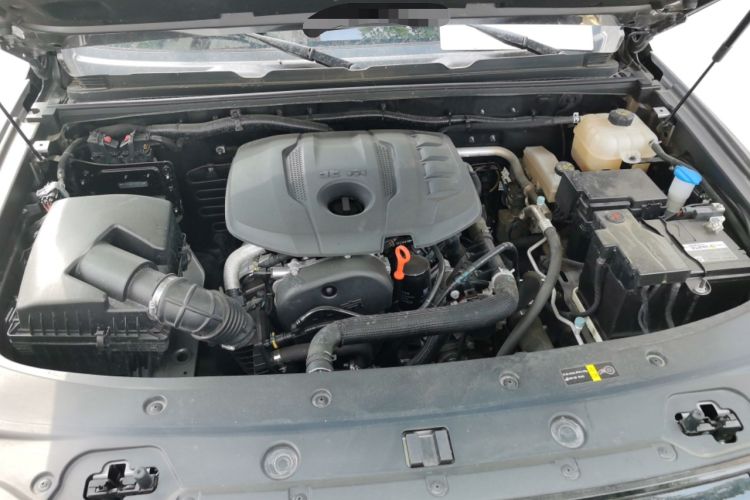 Used BAIC Off-Road BJ40 2024 2.0T All-New Urban Hunter Edition Ultimate Version Engine Bay