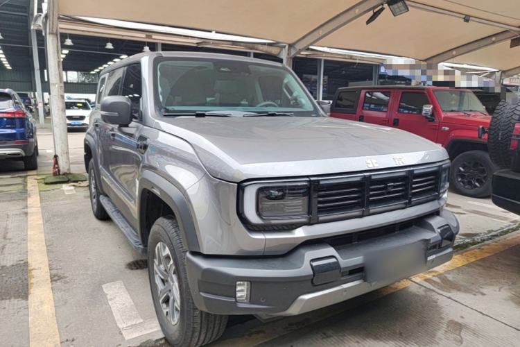 Used BAIC Off-Road BJ40 2024 2.0T All-New Urban Hunter Edition Chivalrous Style Exterior 1