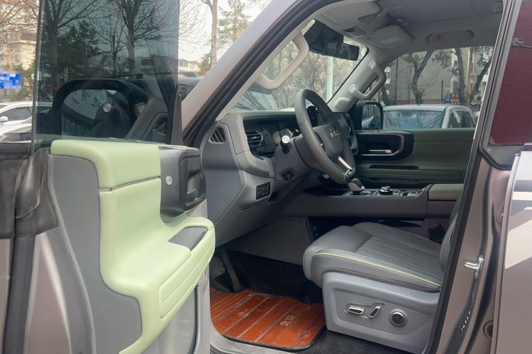 Used BAIC Off-Road BJ40 2024 2.0T All-New Ring of the Taklamakan Champion Edition Exterior 10