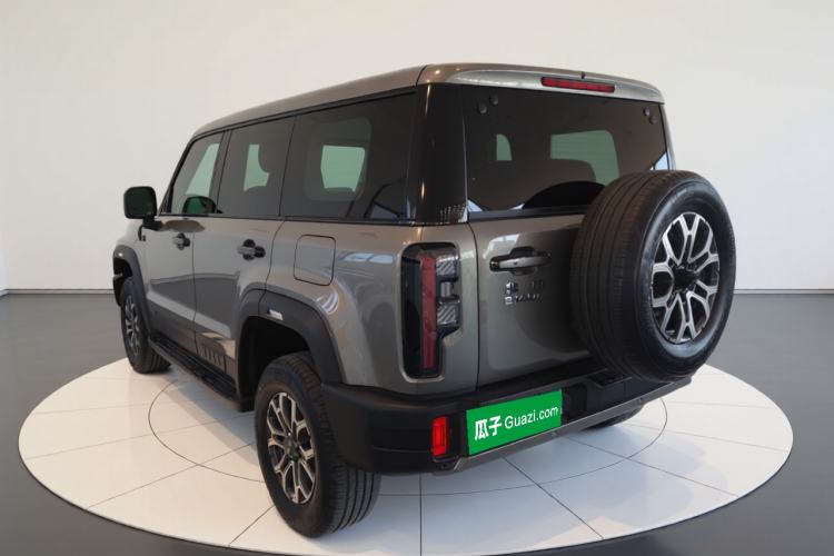 Used BAIC Off-Road BJ40 2024 2.0T All-New Urban Hunter Edition Pioneer Type Exterior 2