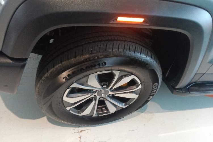 Used BAIC Off-Road BJ40 2024 2.0T All-New Urban Hunter Edition Ultimate Version Exterior 3