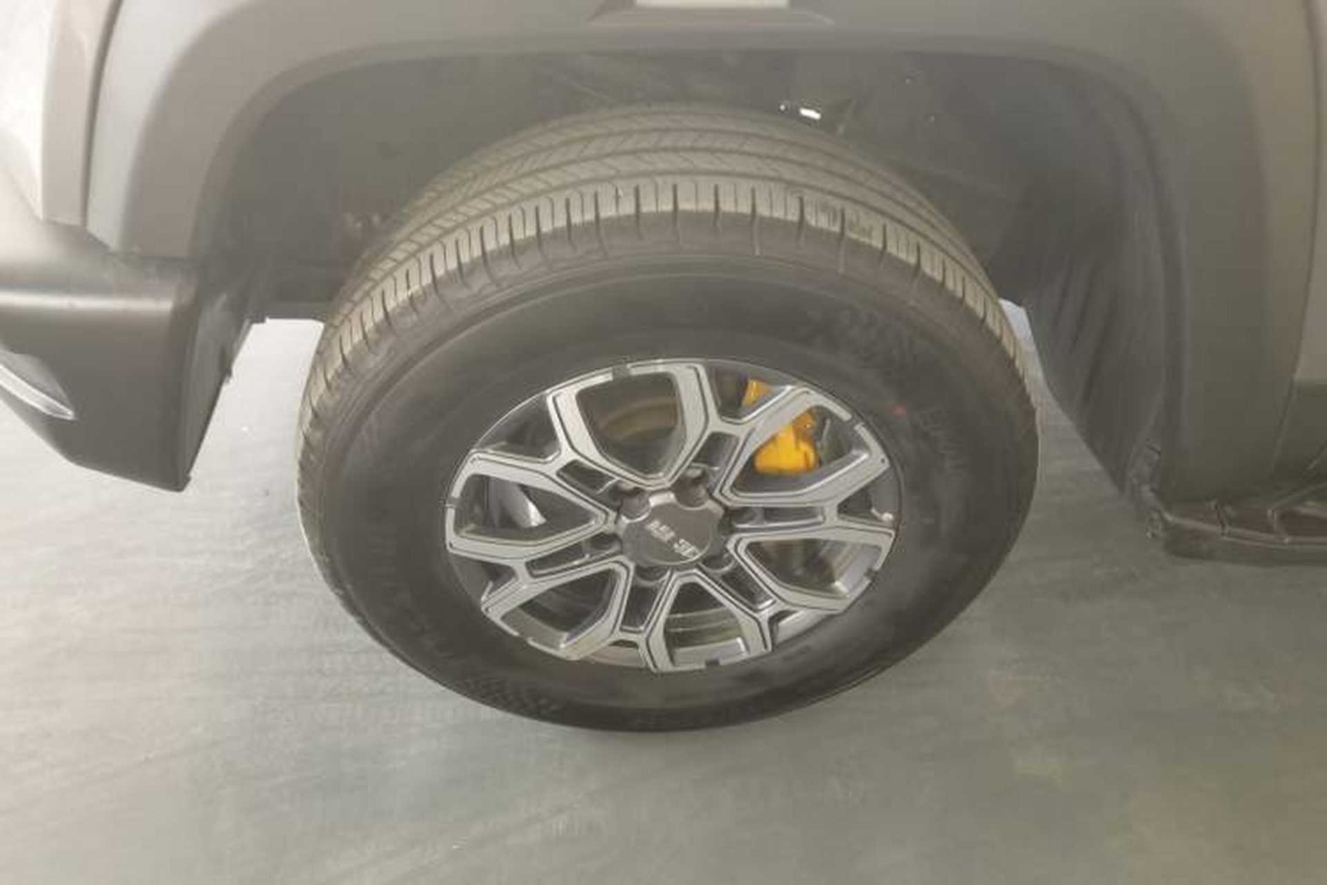 Used BAIC Off-Road BJ40 2024 2.0T All-New Urban Hunter Edition Pioneer Type Exterior 4