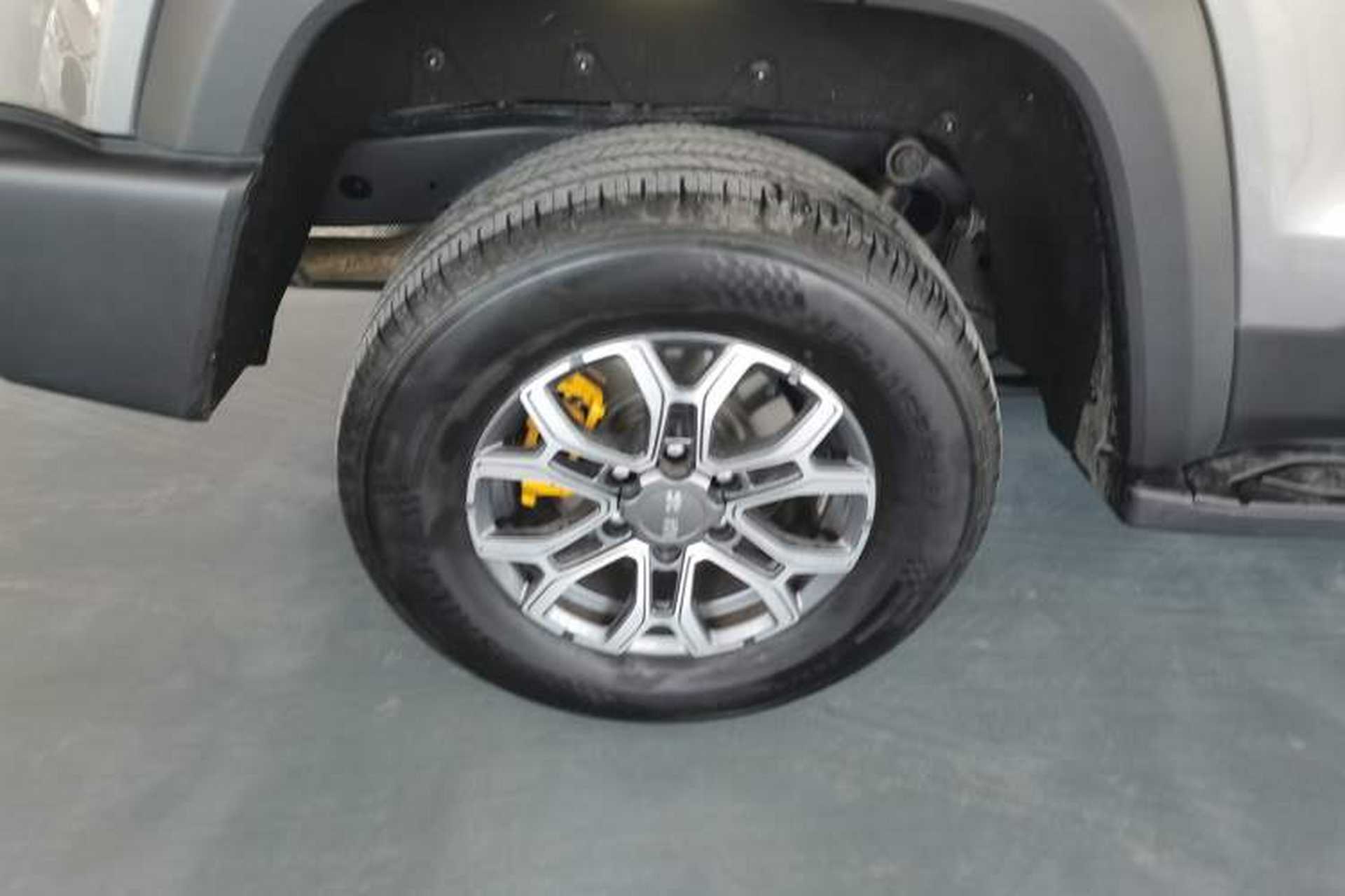 Used BAIC Off-Road BJ40 2024 2.0T All-New Urban Hunter Edition Pioneer Type Exterior 5