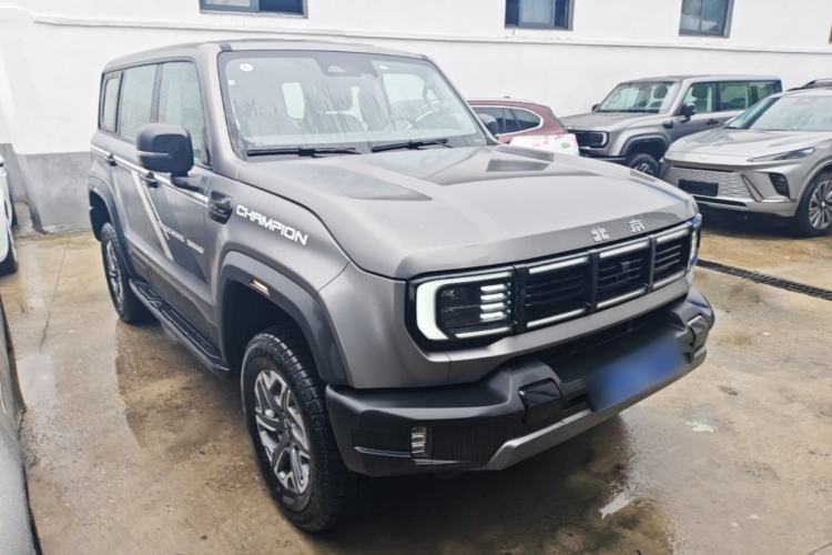 Used BAIC Off-Road BJ40 2024 2.0T All-New Ring of the Taklamakan Champion Edition Front Right 45 Deg