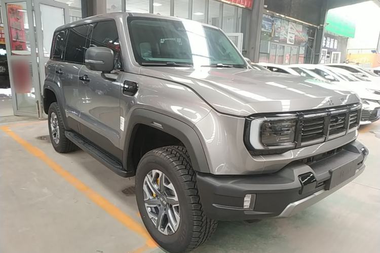 Used BAIC Off-Road BJ40 2024 2.0D All-New Blade Hero Crosser Front Right 45 Deg