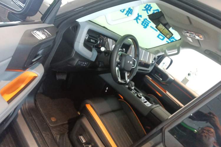 Used BAIC Off-Road BJ40 2024 2.0T All-New Urban Hunter Edition Ultimate Version Interior 3