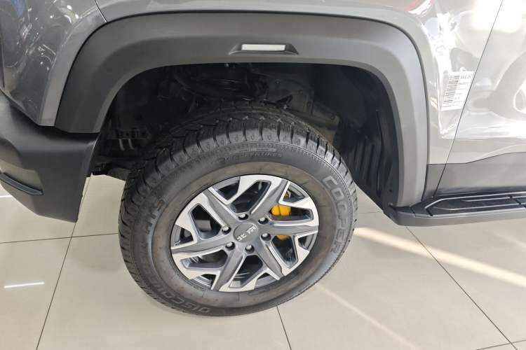 Used BAIC Off-Road BJ40 2024 2.0T All-New Blade Hero Edition Climber Left Front Wheel Hub