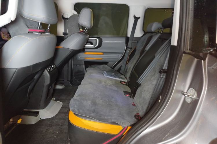 Used BAIC Off-Road BJ40 2024 2.0T All-New Urban Hunter Edition Ultimate Version Left Rear Seat