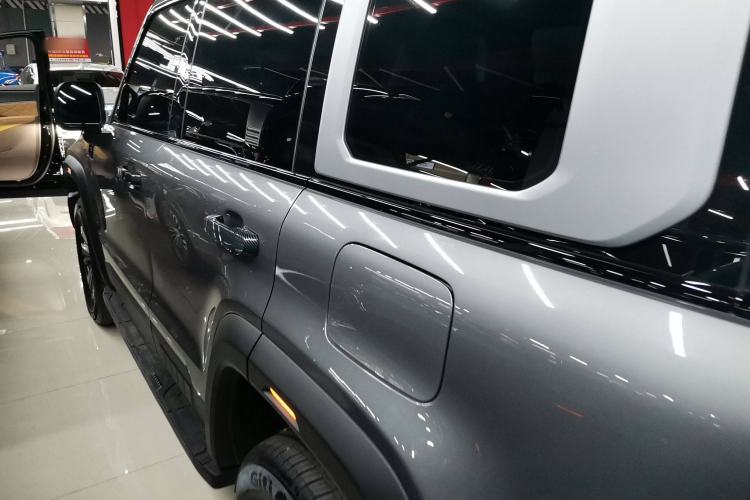Used BAIC Off-Road BJ40 2024 2.0T All-New Urban Hunter Edition Ultimate Version Left Side