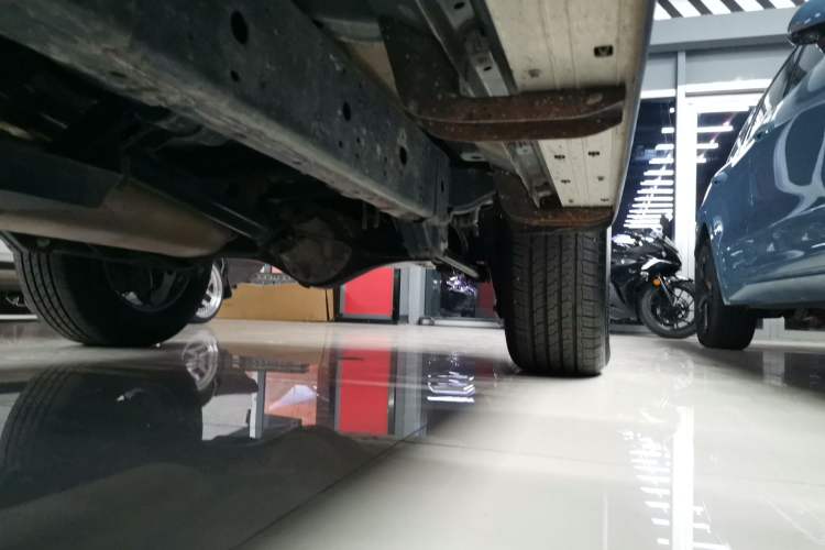 Used BAIC Off-Road BJ40 2024 2.0T All-New Urban Hunter Edition Ultimate Version Left Side Sill