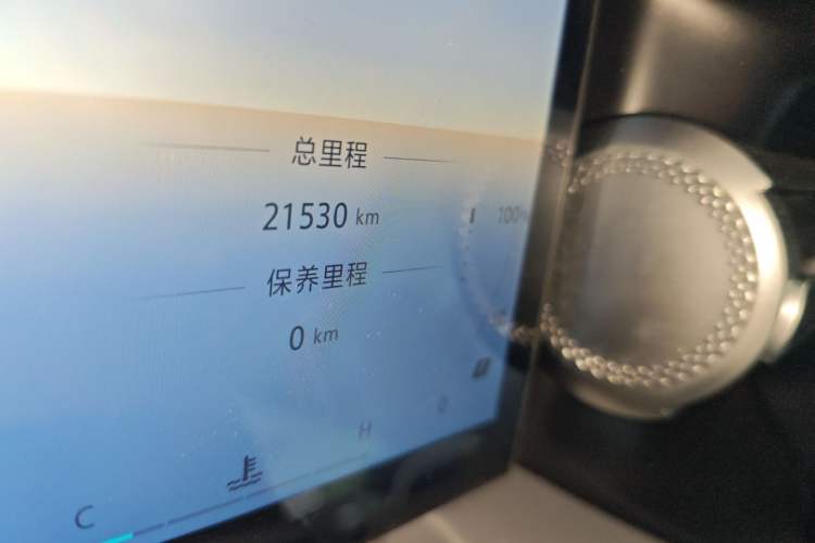 Used BAIC Off-Road BJ40 2024 2.0T All-New Urban Hunter Edition Ultimate Version Odometer Close Up