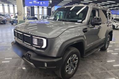Used BAIC Off-Road BJ40 2024 2.0T All-New Urban Hunter Edition Chivalrous Style