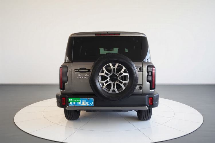 Used BAIC Off-Road BJ40 2024 2.0T All-New Urban Hunter Edition Pioneer Type Rear