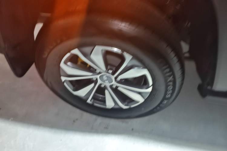 Used BAIC Off-Road BJ40 2024 2.0T All-New Urban Hunter Edition Ultimate Version Right Rear Wheel Hub