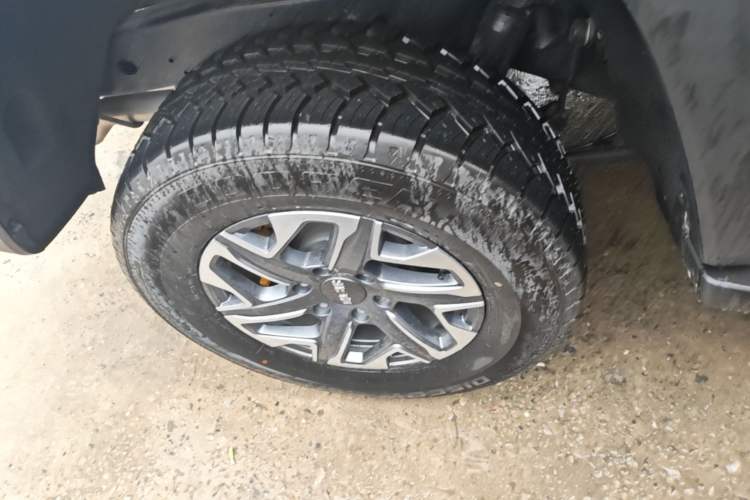 Used BAIC Off-Road BJ40 2024 2.0T All-New Ring of the Taklamakan Champion Edition Right Rear Wheel Hub