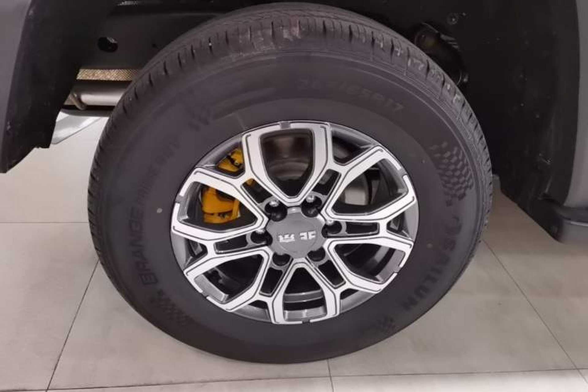 Used BAIC Off-Road BJ40 2024 2.0T All-New Urban Hunter Edition Pioneer Type Right Rear Wheel Hub