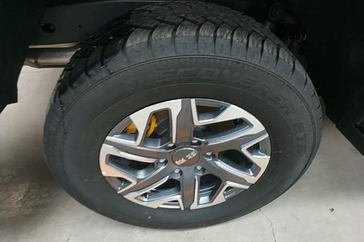 Used BAIC Off-Road BJ40 2024 2.0D All-New Blade Hero Crosser Right Rear Wheel Hub