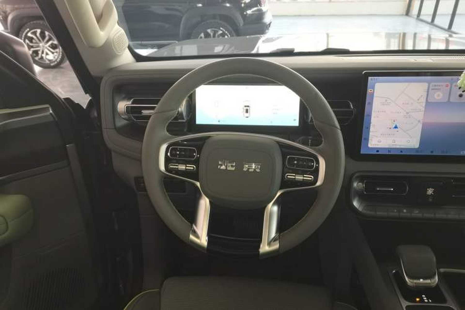 Used BAIC Off-Road BJ40 2024 2.0T All-New Urban Hunter Edition Pioneer Type Steering Wheel