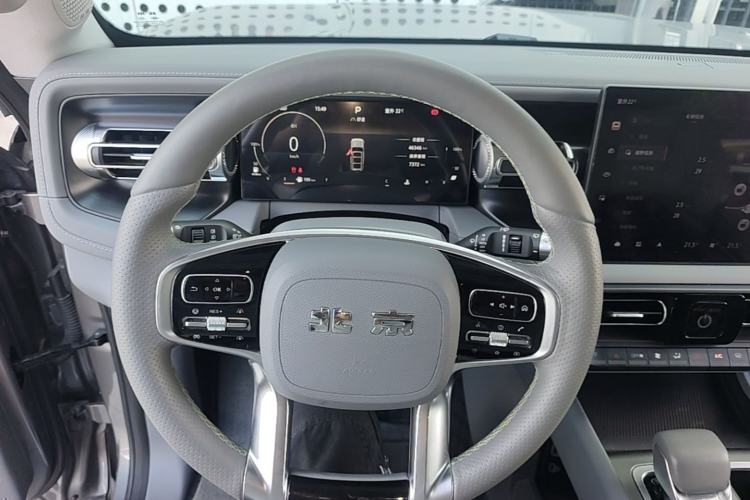 Used BAIC Off-Road BJ40 2024 2.0D All-New Blade Hero Crosser Steering Wheel