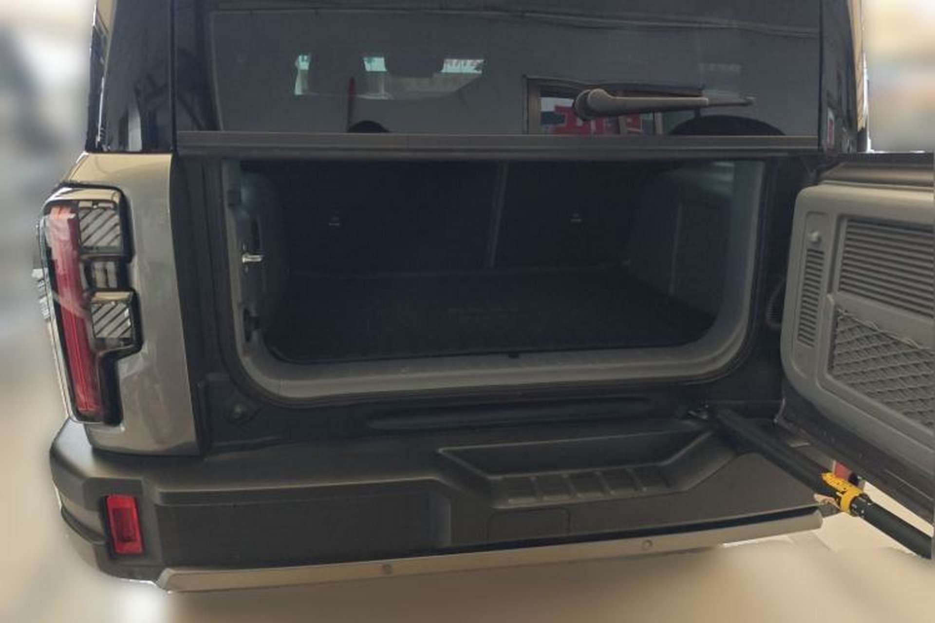 Used BAIC Off-Road BJ40 2024 2.0T All-New Urban Hunter Edition Ultimate Version Trunk