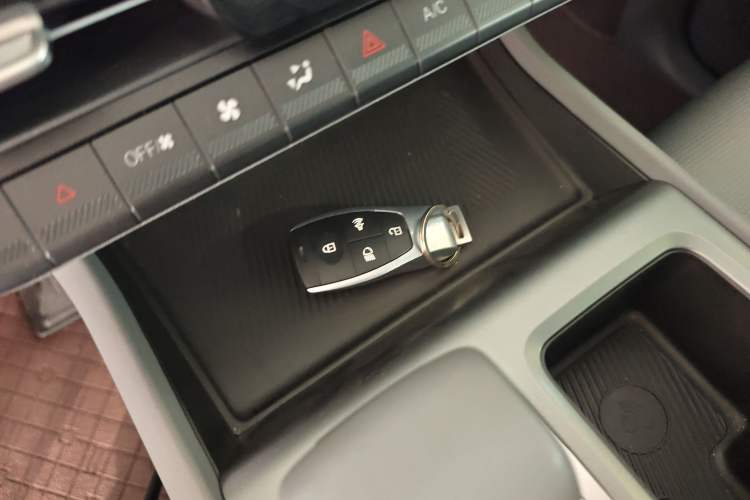 Used BAIC Off-Road BJ40 2024 2.0T All-New Blade Hero Edition Climber Vehicle Key