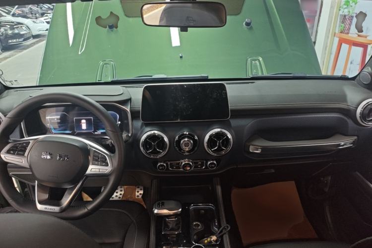 Used BAIC Off-Road BJ40 2024 2.0T Tribute to the 2020 Glory Edition Center Console