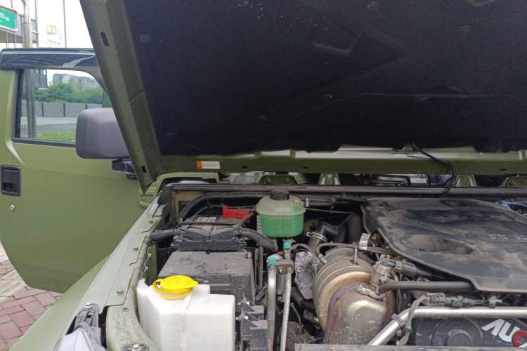 Used BAIC Off-Road BJ40 2024 2.0D Blade Hero Glory Edition Engine Bay Right