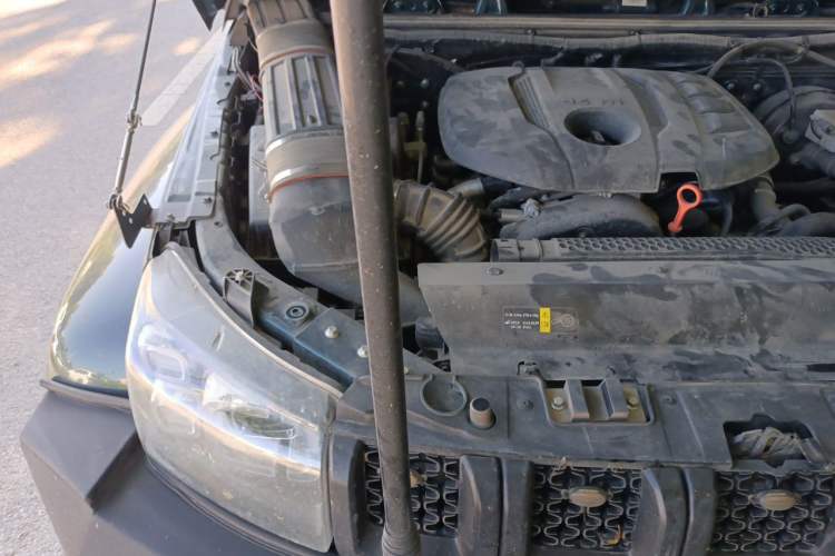 Used BAIC Off-Road BJ40 2024 2.0T Urban Hunter Honor Edition Engine Bay Right