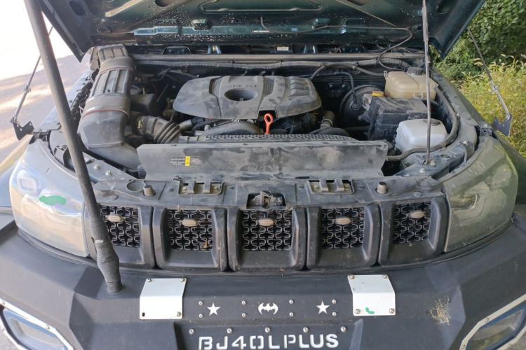Used BAIC Off-Road BJ40 2024 2.0T Urban Hunter Honor Edition Engine Bay