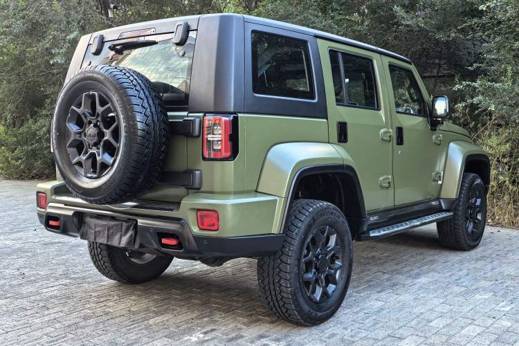Used BAIC Off-Road BJ40 2024 2.0D Blade Hero Glory Edition Exterior 3