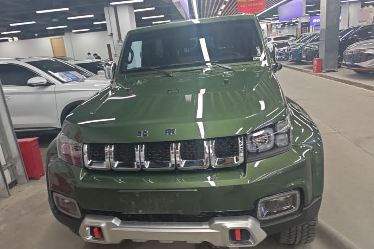 Used BAIC Off-Road BJ40 2024 2.0T Tribute to the 2020 Glory Edition Front