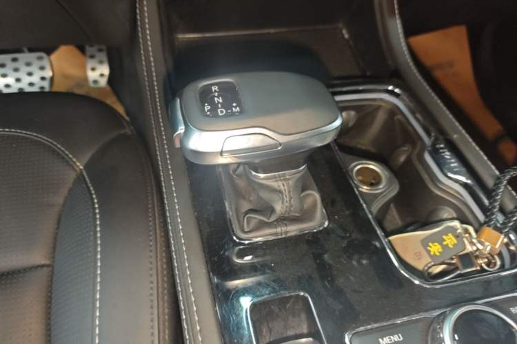 Used BAIC Off-Road BJ40 2024 2.0T Tribute to the 2020 Glory Edition Gear Lever