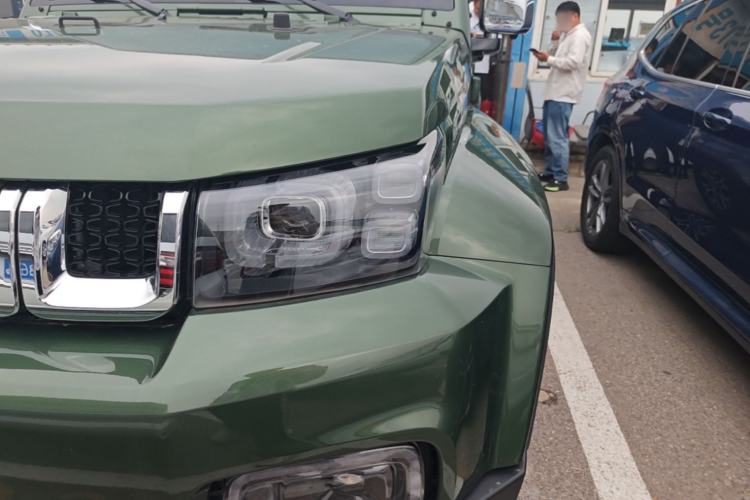 Used BAIC Off-Road BJ40 2024 2.0T Urban Hunter Honor Edition Left Front Headlight