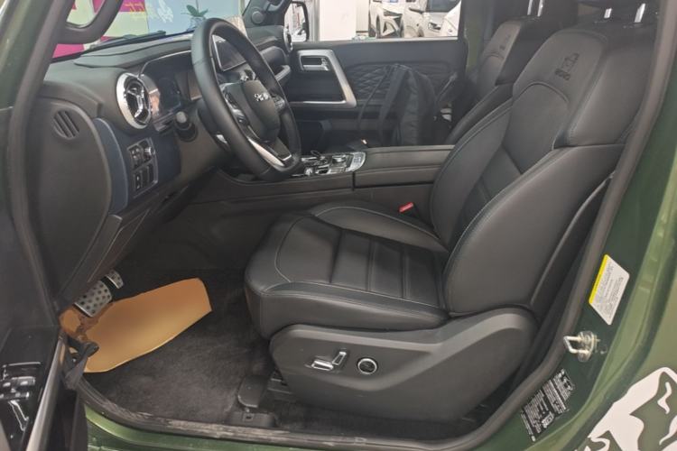 Used BAIC Off-Road BJ40 2024 2.0T Tribute to the 2020 Glory Edition Left Front Seat