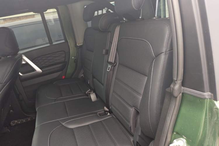 Used BAIC Off-Road BJ40 2024 2.0T Urban Hunter Honor Edition Left Rear Seat