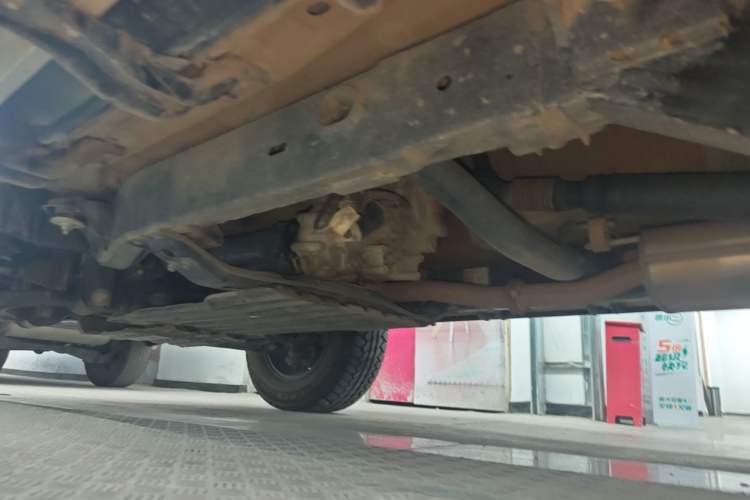 Used BAIC Off-Road BJ40 2024 2.0T Tribute to the 2020 Glory Edition Left Side Sill