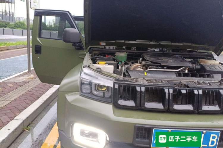 Used BAIC Off-Road BJ40 2024 2.0D Blade Hero Glory Edition Right Front Headlight