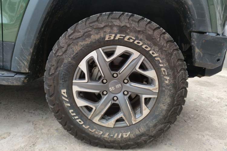 Used BAIC Off-Road BJ40 2024 2.0D All-New Blade Hero Crosser Right Front Wheel Hub