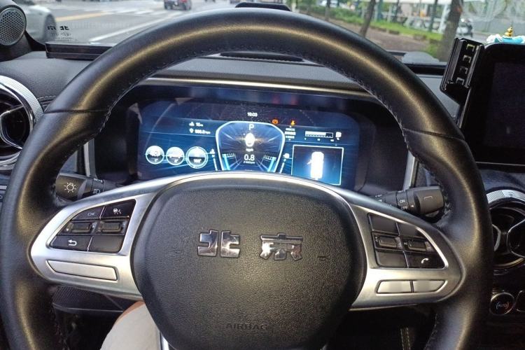 Used BAIC Off-Road BJ40 2024 2.0D Blade Hero Glory Edition Steering Wheel