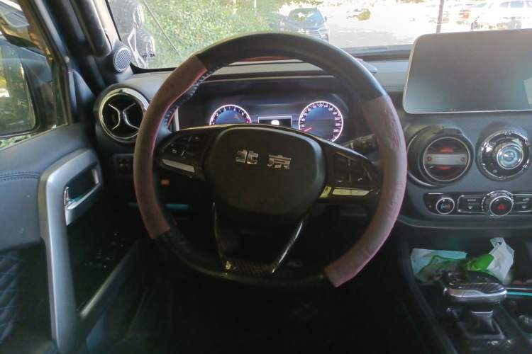 Used BAIC Off-Road BJ40 2024 2.0T Urban Hunter Honor Edition Steering Wheel
