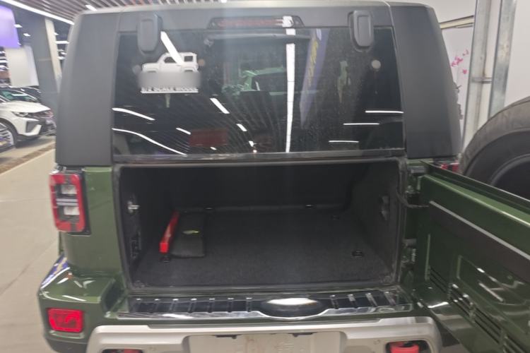 Used BAIC Off-Road BJ40 2024 2.0T Tribute to the 2020 Glory Edition Trunk