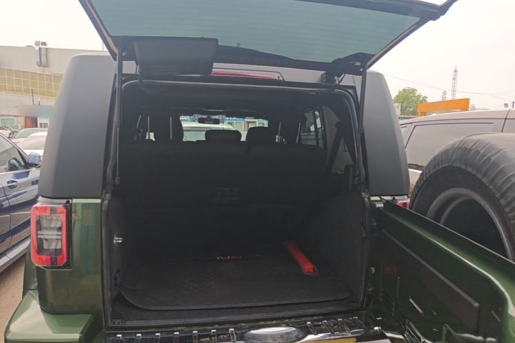 Used BAIC Off-Road BJ40 2024 2.0T Urban Hunter Honor Edition Trunk