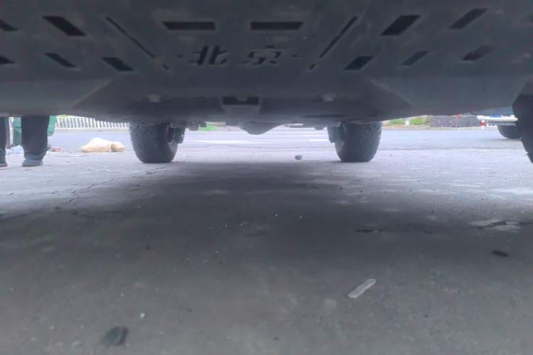 Used BAIC Off-Road BJ40 2024 2.0T All-New Urban Hunter Edition Chivalrous Style Chassis Front